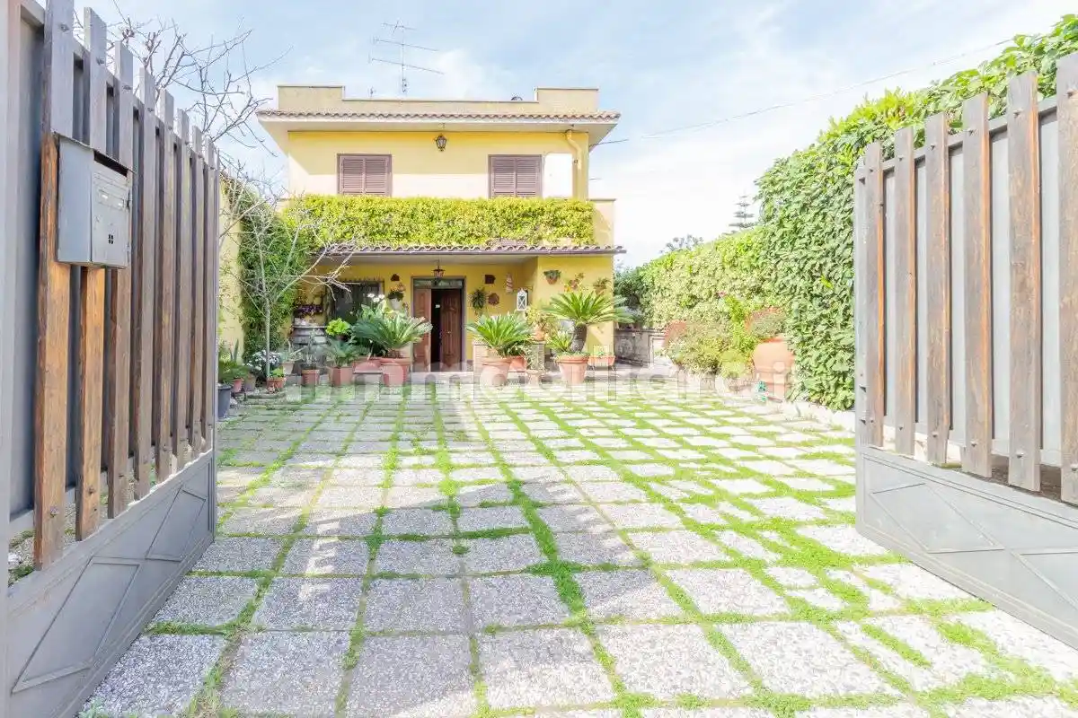 Appartamento in vendita a Albano Laziale