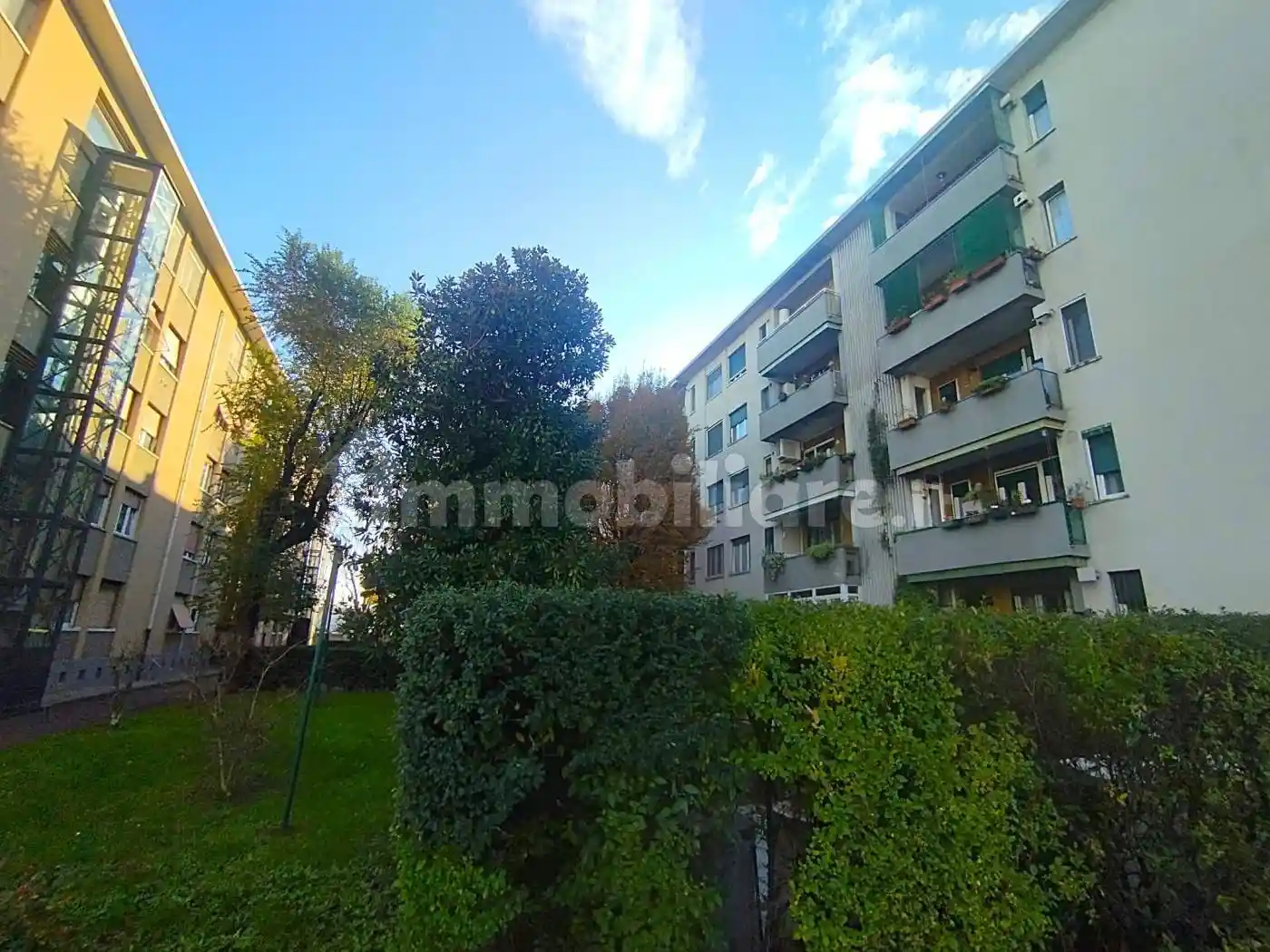 Trilocale via Vittorio Barzoni 6, Corvetto, Milano - foto 2