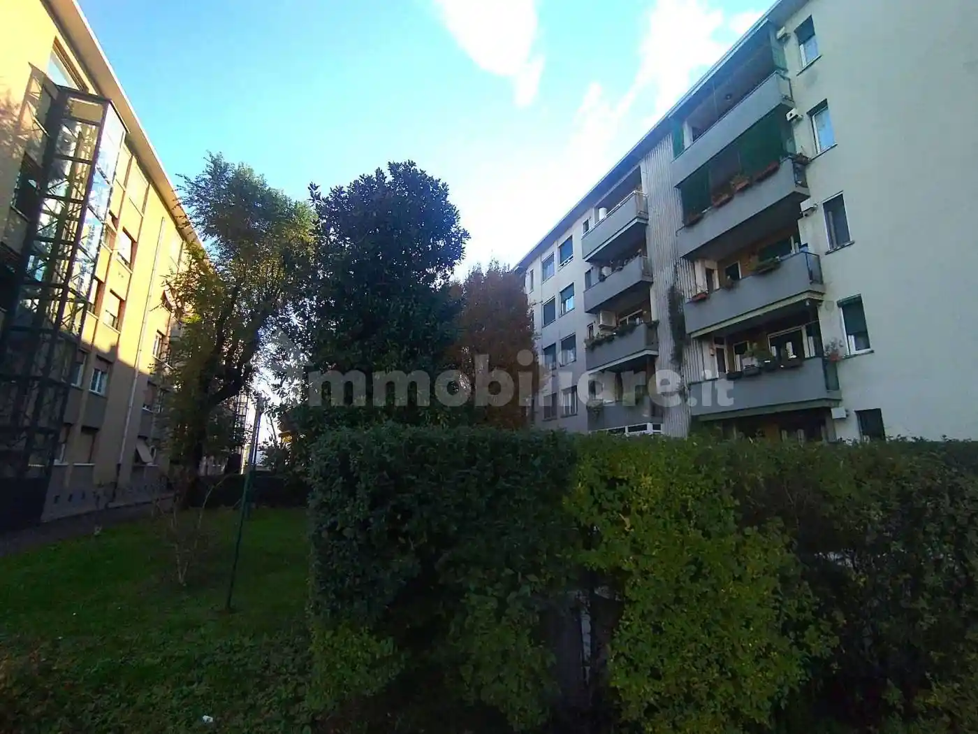 Trilocale via Vittorio Barzoni 6, Corvetto, Milano - foto 3