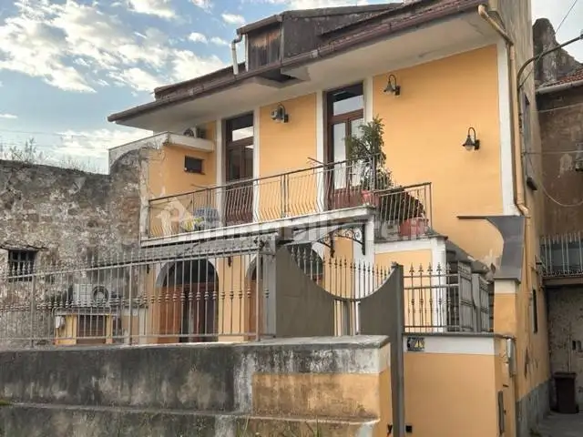Villa in vendita a Mercato San Severino