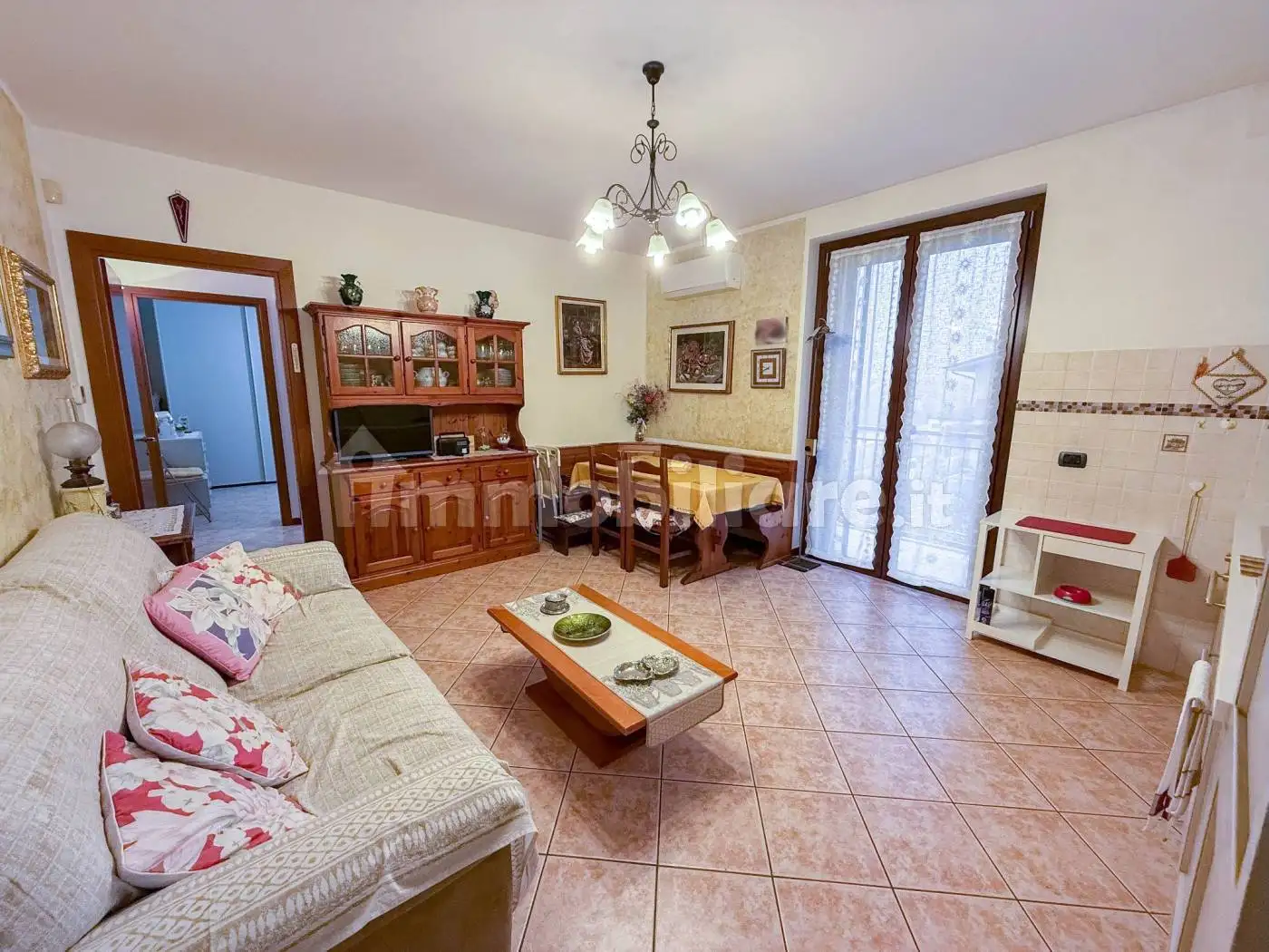 Appartamento in vendita a Casorate Primo