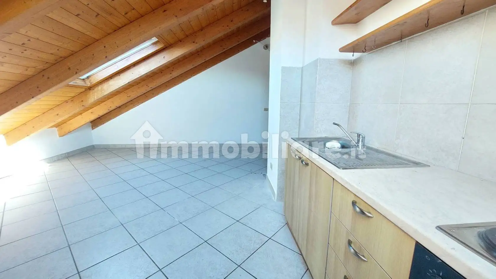 Mansarda via Vecchia Morella, Centro, Albenga - foto 5