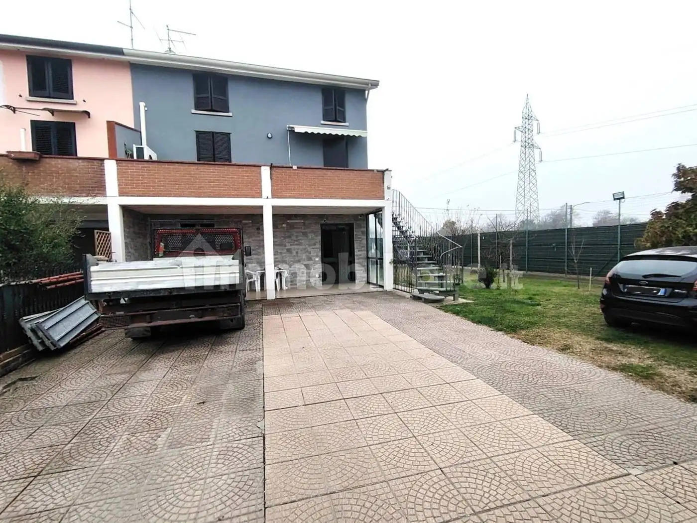 Villetta a schiera in vendita a Gualtieri