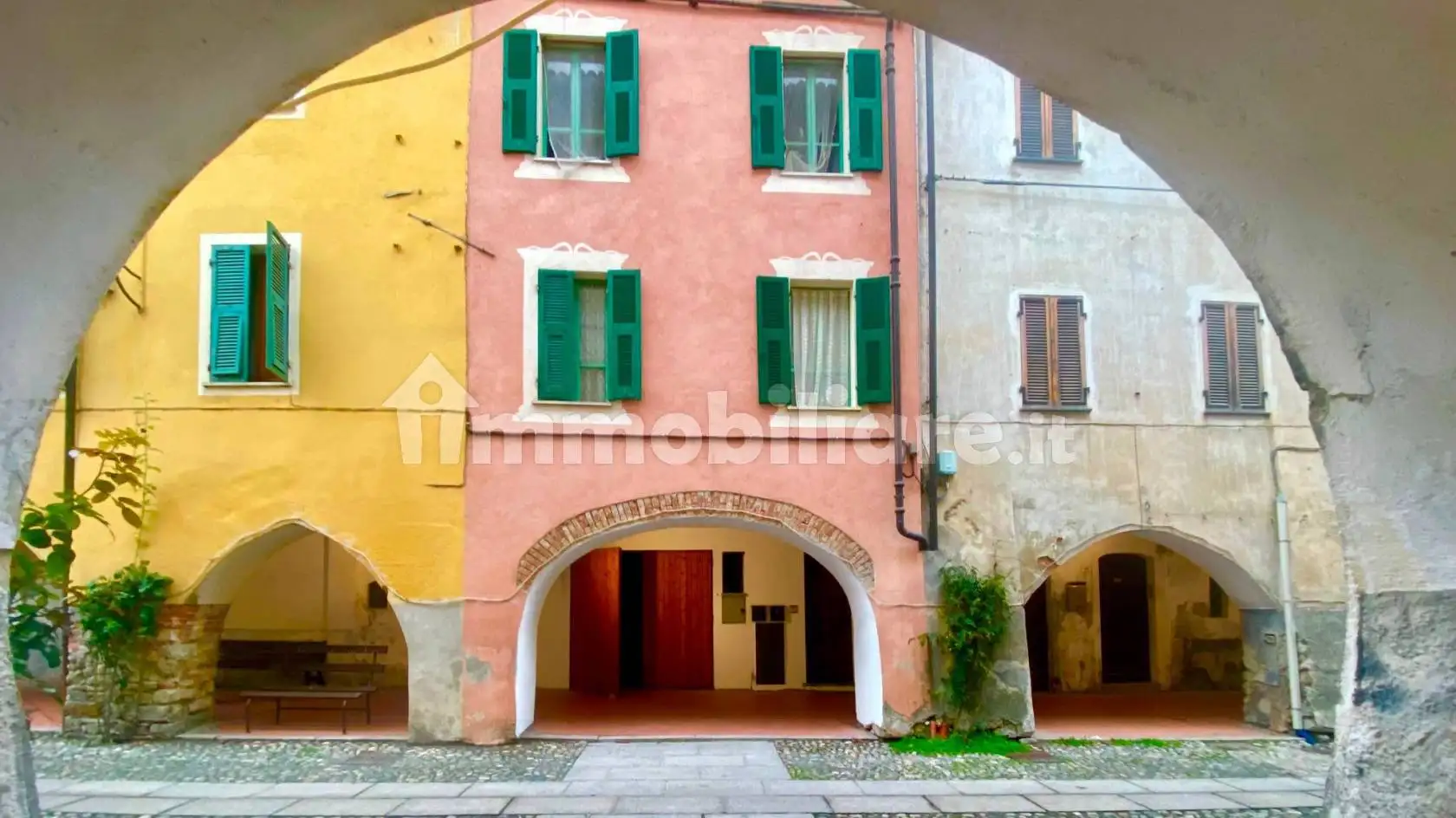 Casa indipendente in vendita a Priero