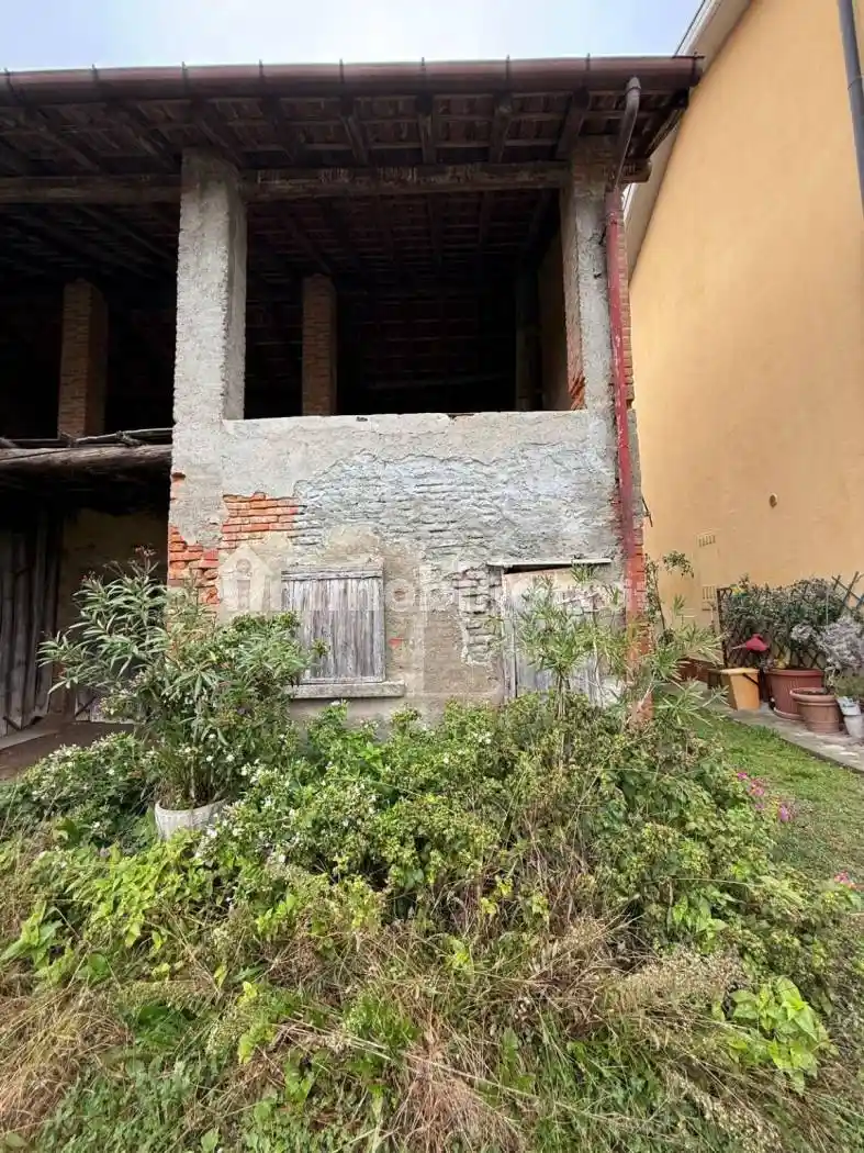 Cascina via Fiammenghini 34, Centro, Cantù - foto 2