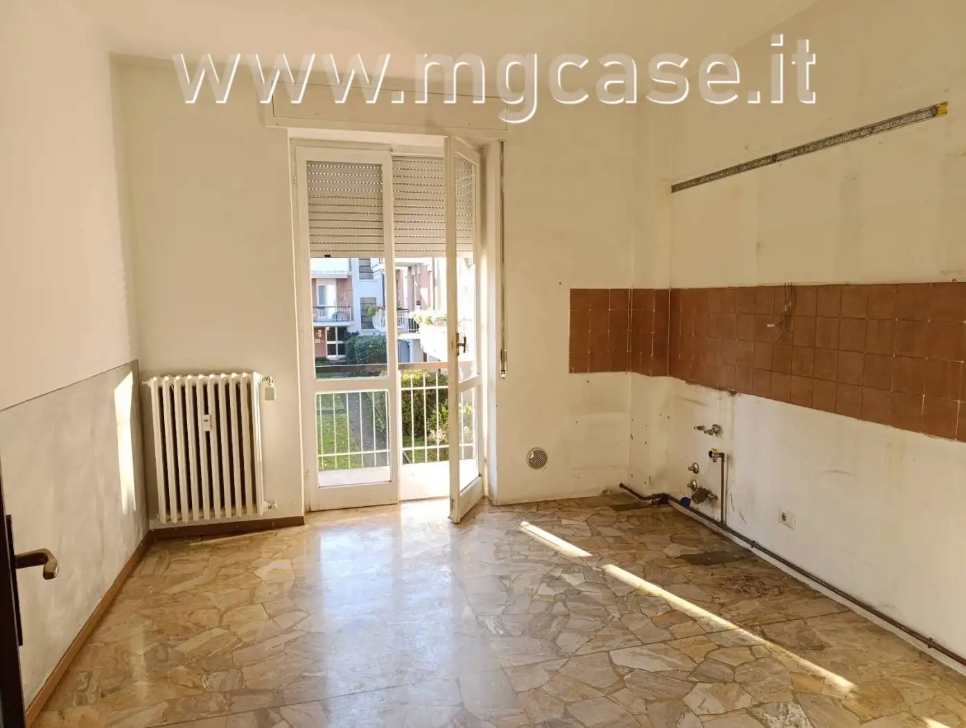 Trilocale buono stato, primo piano, Centro, Castelletto Sopra Ticino - foto 2