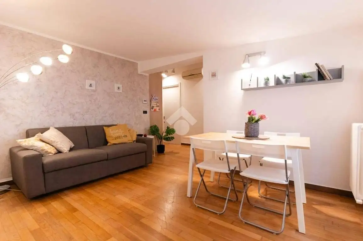 Appartamento in affitto a Bologna