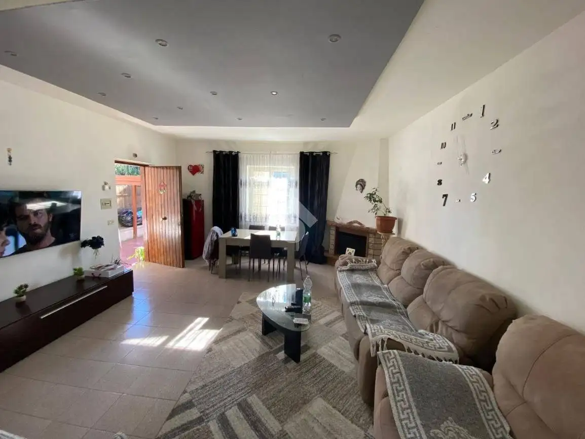 Villa plurifamiliare via del cerreto 1, Centro, Fabrica di Roma - foto 5