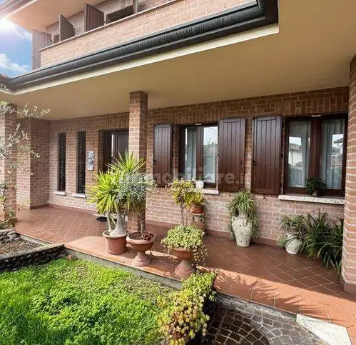 Villa unifamiliare piazza V. Emanuele Ii 238 -16, Centro, Badia Polesine - foto 2