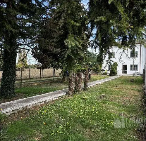 Villa a schiera piazza Guglielmo Marconi 54 -96, Centro, Bagnolo di Po - foto 5