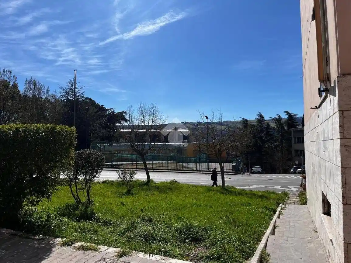 Trilocale via Janfolla 1, Centro, Potenza - foto 3