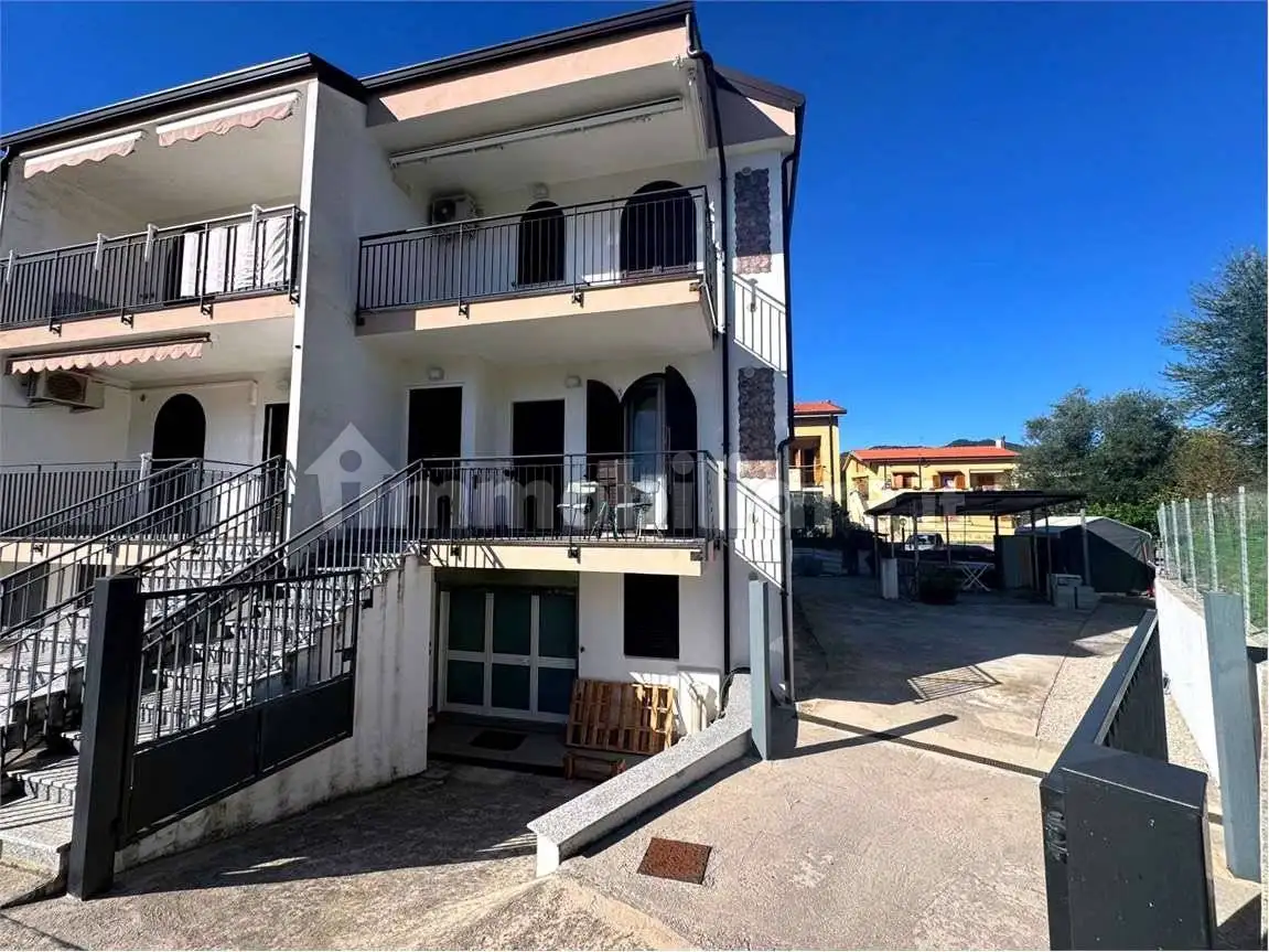 Appartamento in vendita a Vibonati