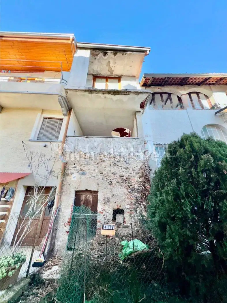 Rustico - Casale in vendita a Pray