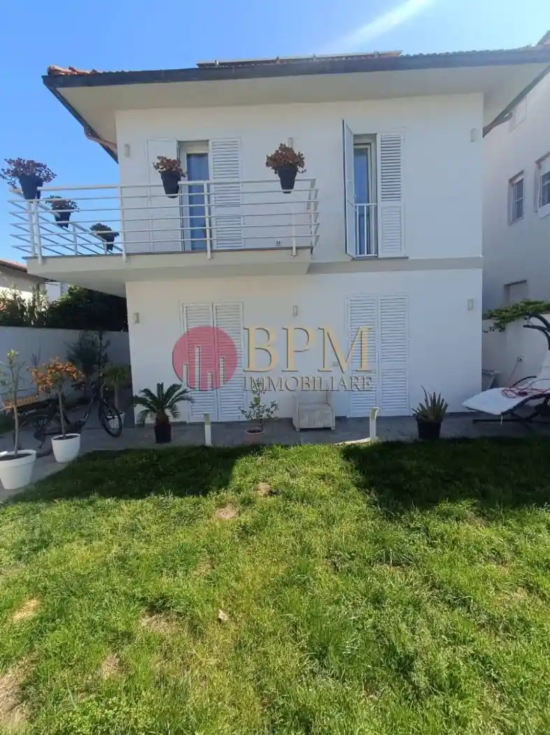 Villa unifamiliare via Ulvi Liegi 13, Antignano - Banditella, Livorno - foto 2