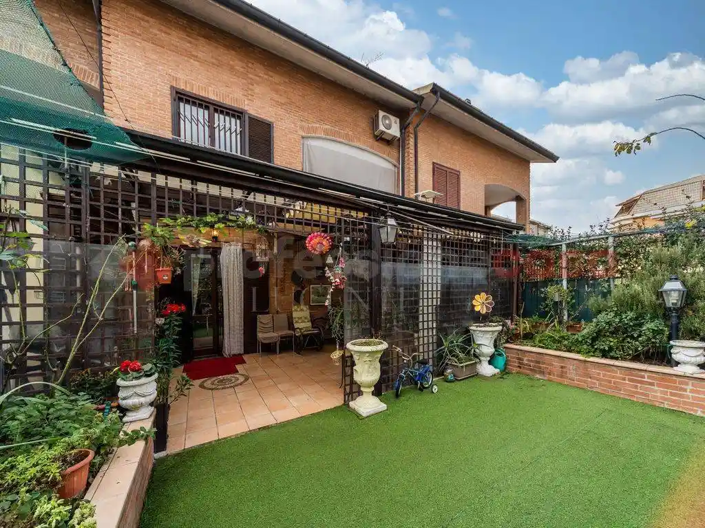 Villetta a schiera in vendita a Muggiò