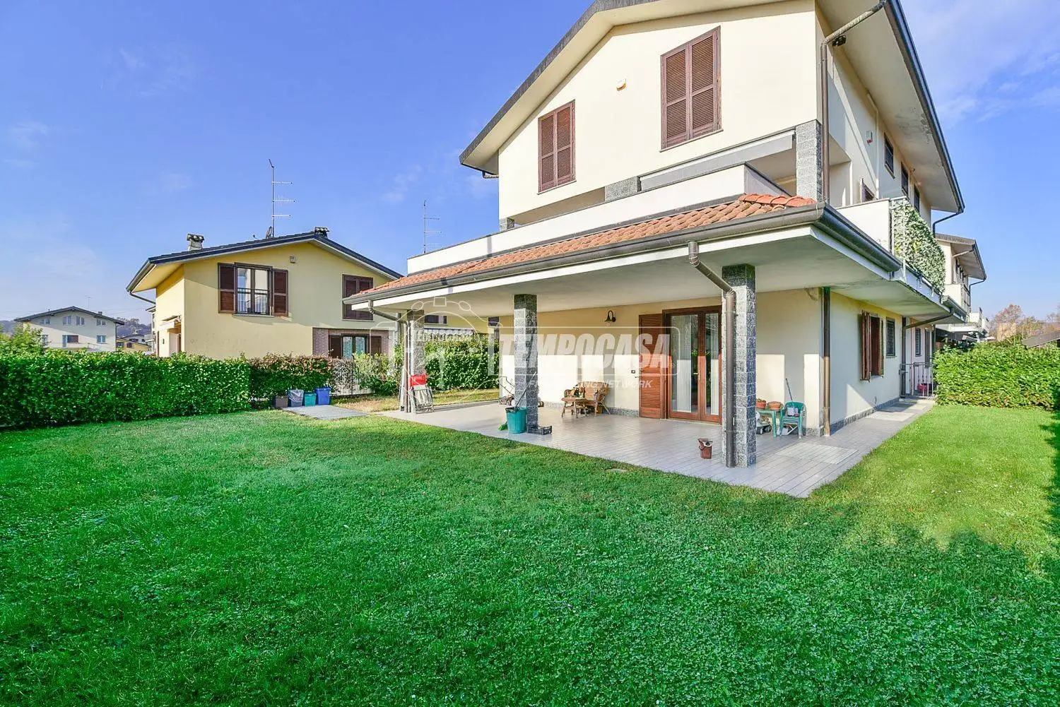 Appartamento in vendita a Senna Comasco