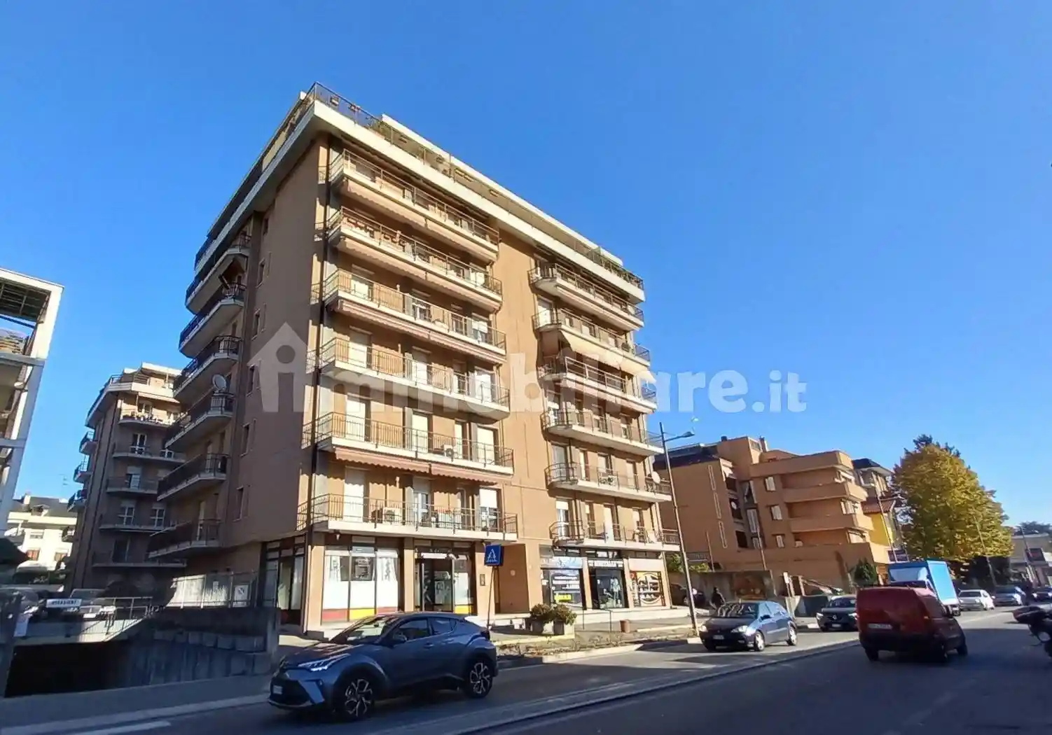 Appartamento in vendita a Sesto Calende