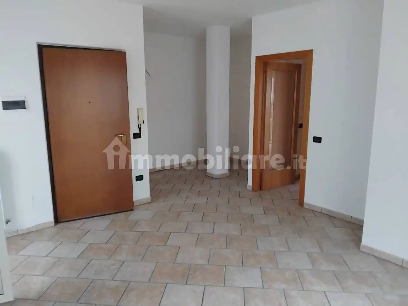 Trilocale via Giuseppe Garibaldi, Centro, Alba Adriatica - foto 3