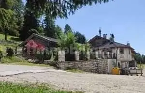 Villa in asta a Folgaria