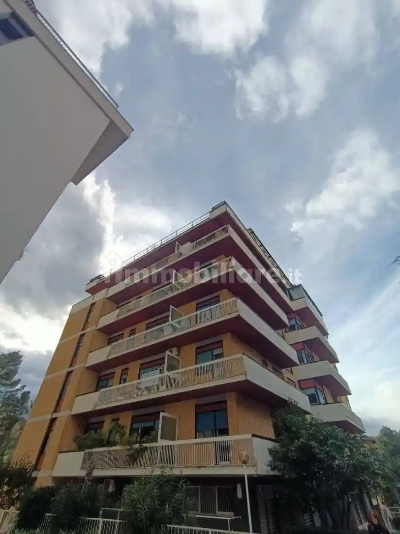 Appartamento via Vincenzo Pigliacelli, Centro, Teramo - foto 2