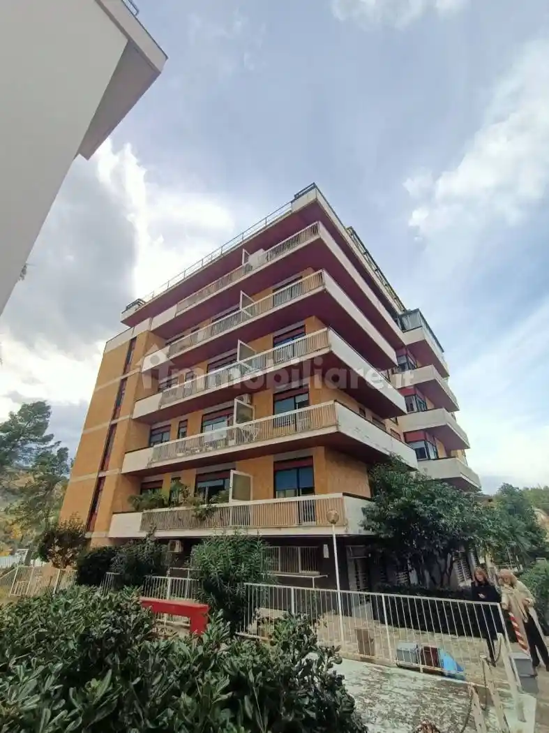 Appartamento via Vincenzo Pigliacelli, Centro, Teramo - foto 3