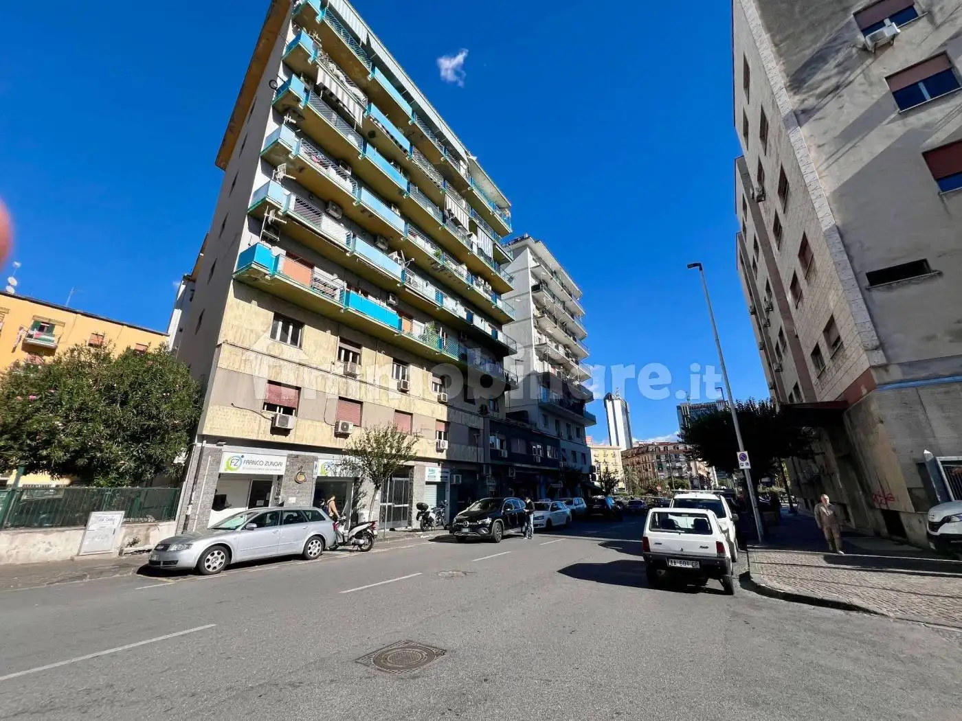 Appartamento in vendita a Napoli