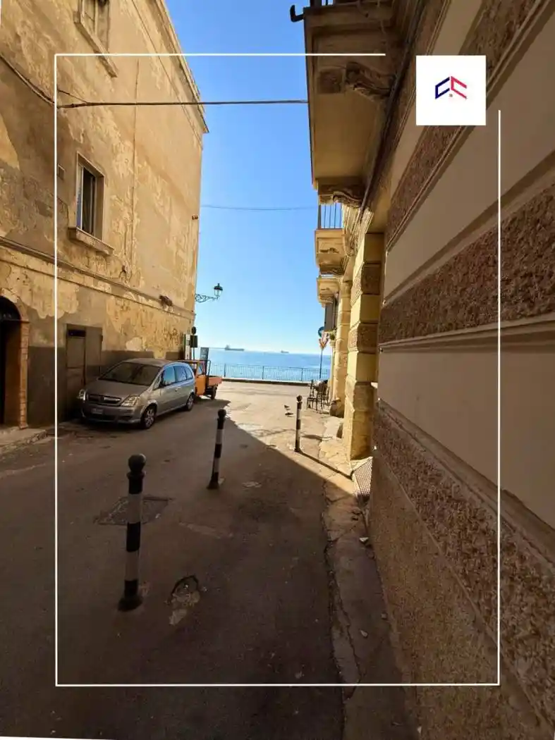 Bilocale via San Francesco 13, Isola - Città Vecchia, Taranto - foto 2