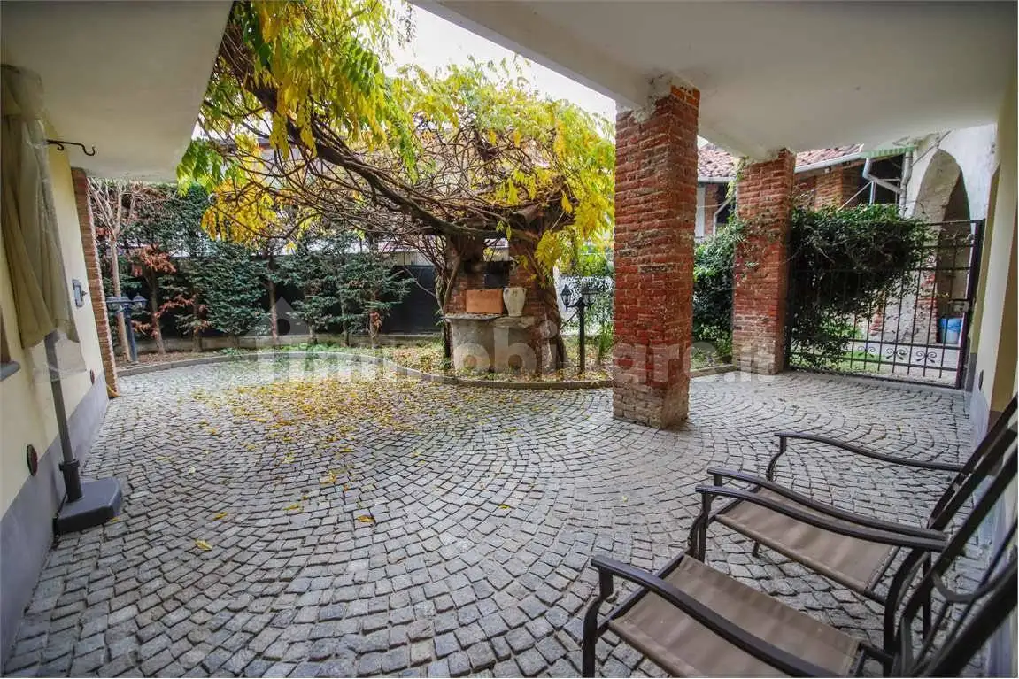 Villa in vendita a Volpiano