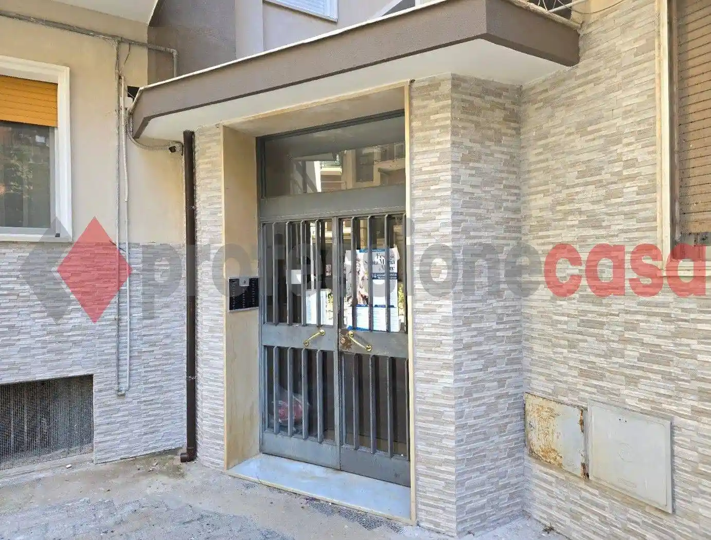 Quadrilocale via Ciro D'Amico, 45, Mercatello - Mariconda, Salerno - foto 3