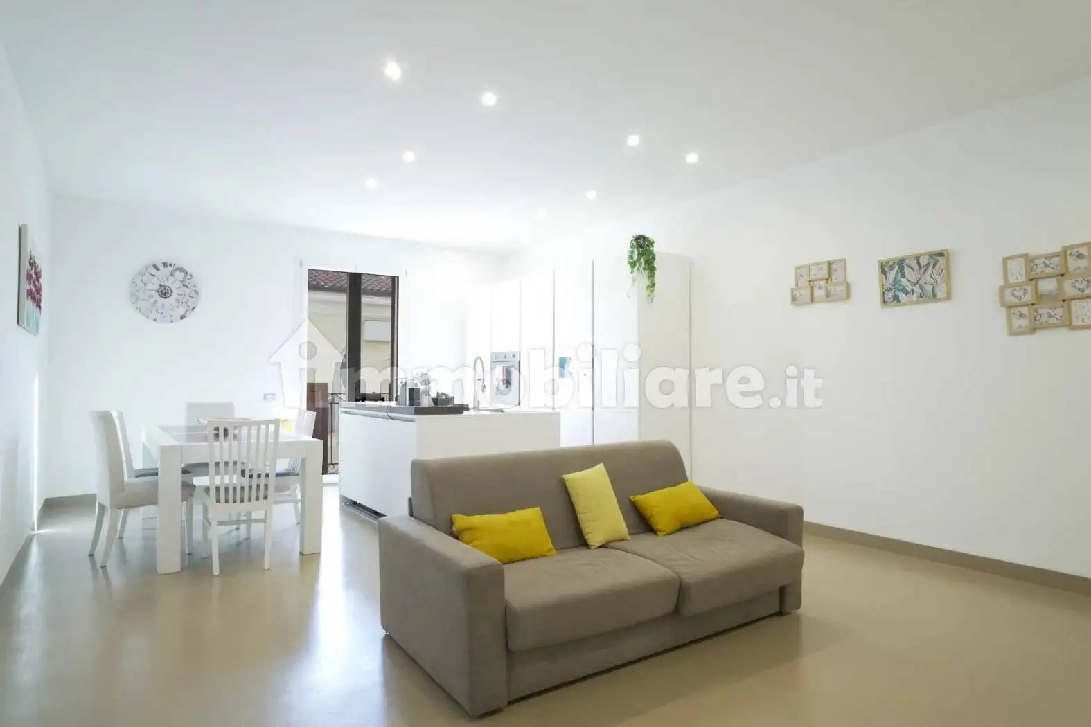 Appartamento in vendita a Palermo