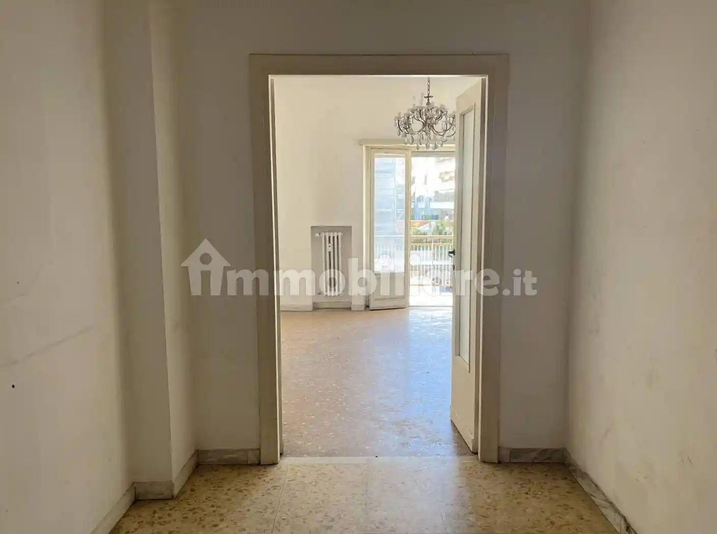 Trilocale via Tuscolana 979, Cinecittà, Roma - foto 3