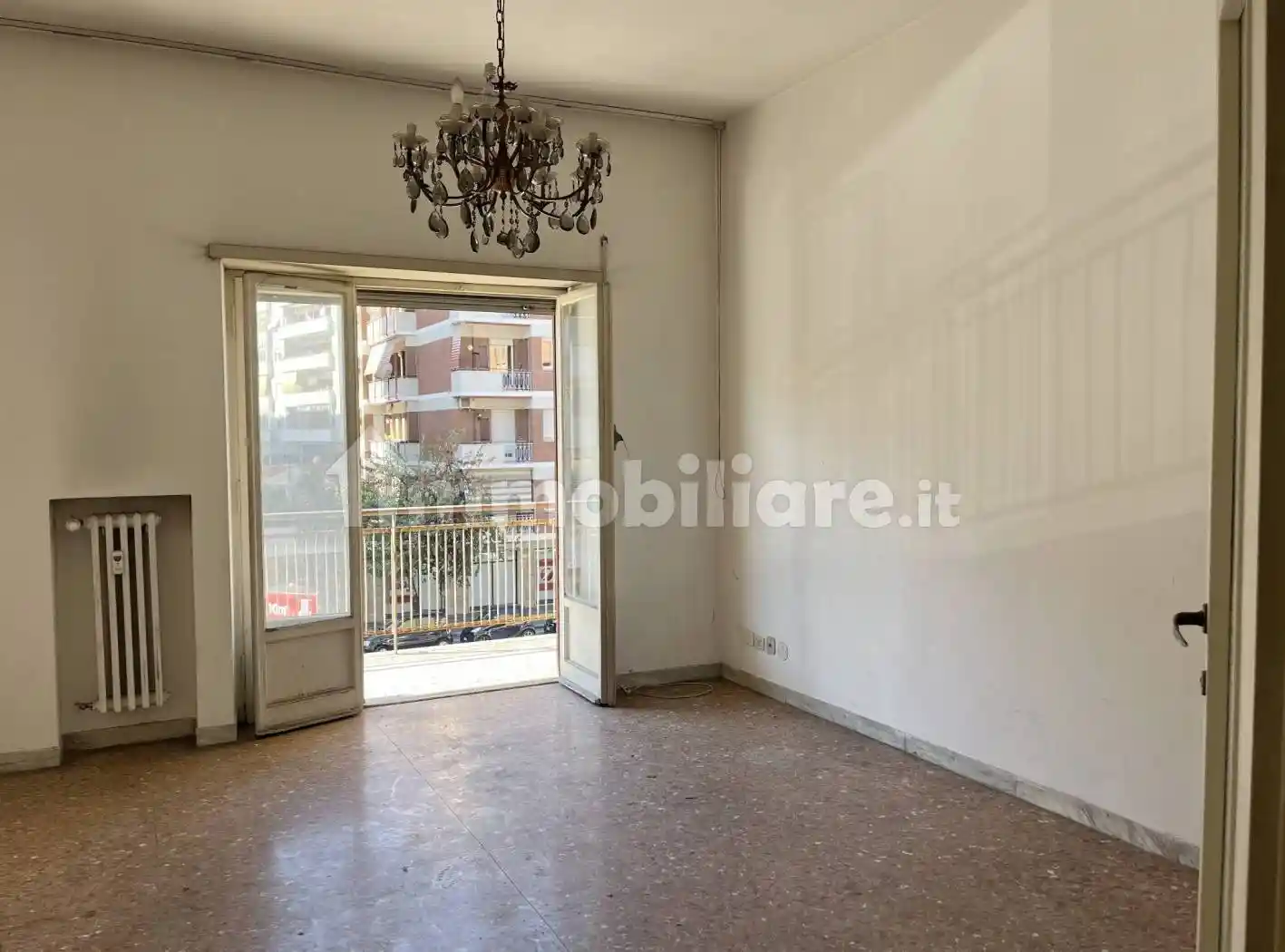 Trilocale via Tuscolana 979, Cinecittà, Roma - foto 5