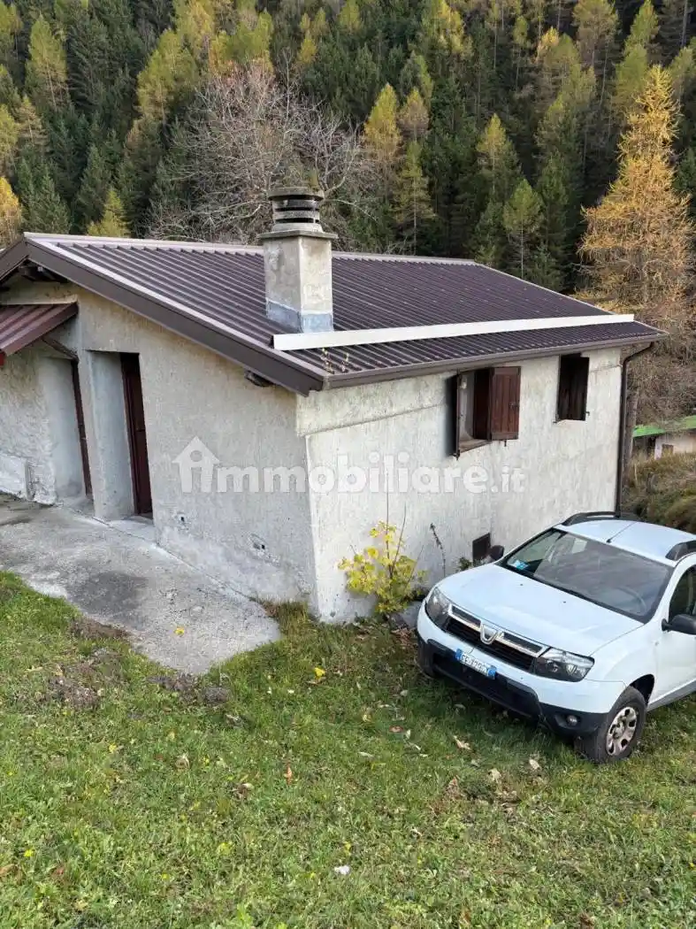 Rustico - Casale in vendita a Breno