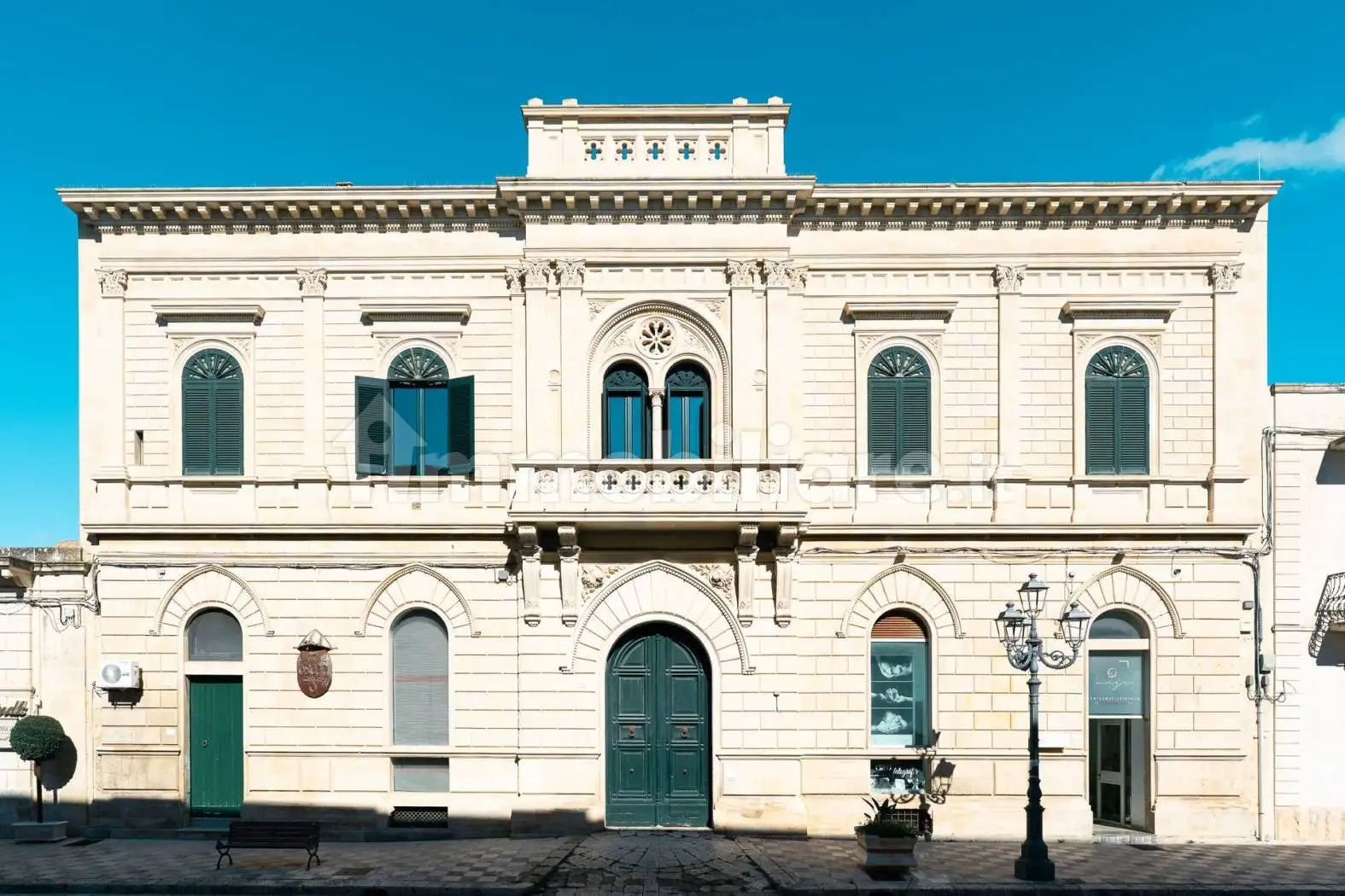 Palazzo - Edificio in vendita a Poggiardo