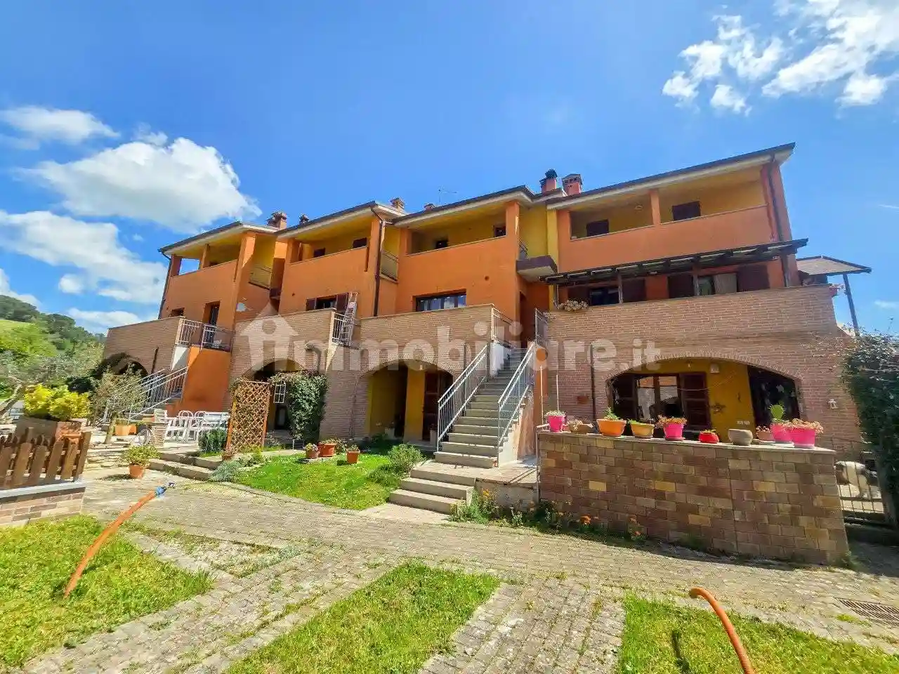 Villetta a schiera - foto 2