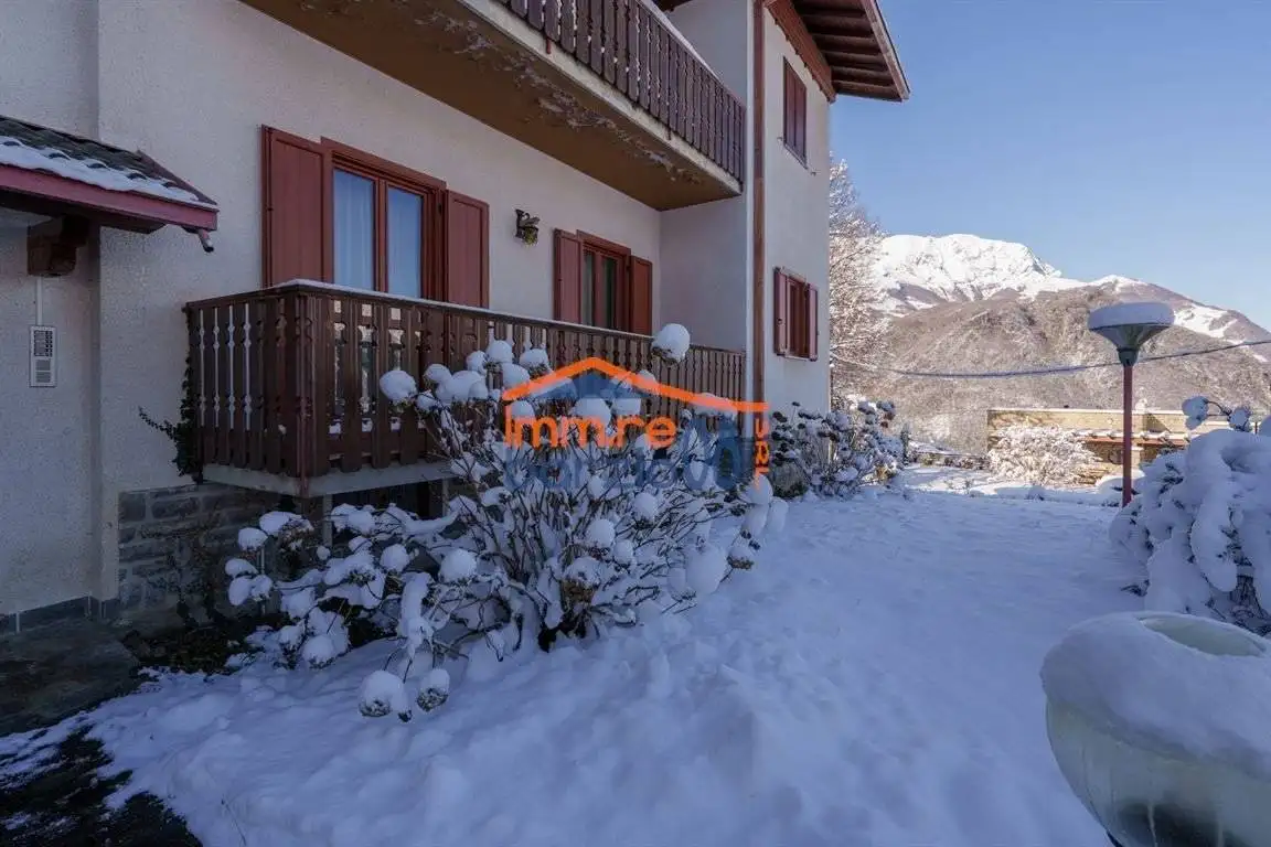 Quadrilocale buono stato, piano rialzato, Maggio, Cremeno - foto 2