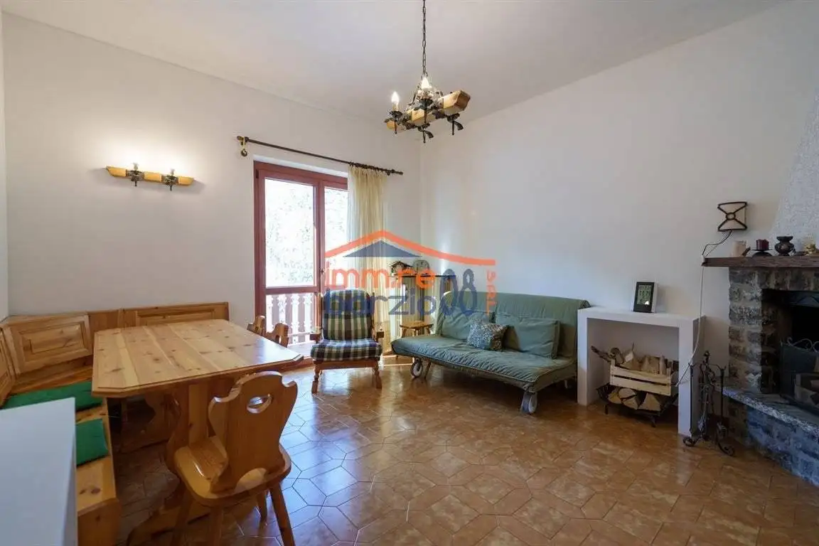 Quadrilocale buono stato, piano rialzato, Maggio, Cremeno - foto 4