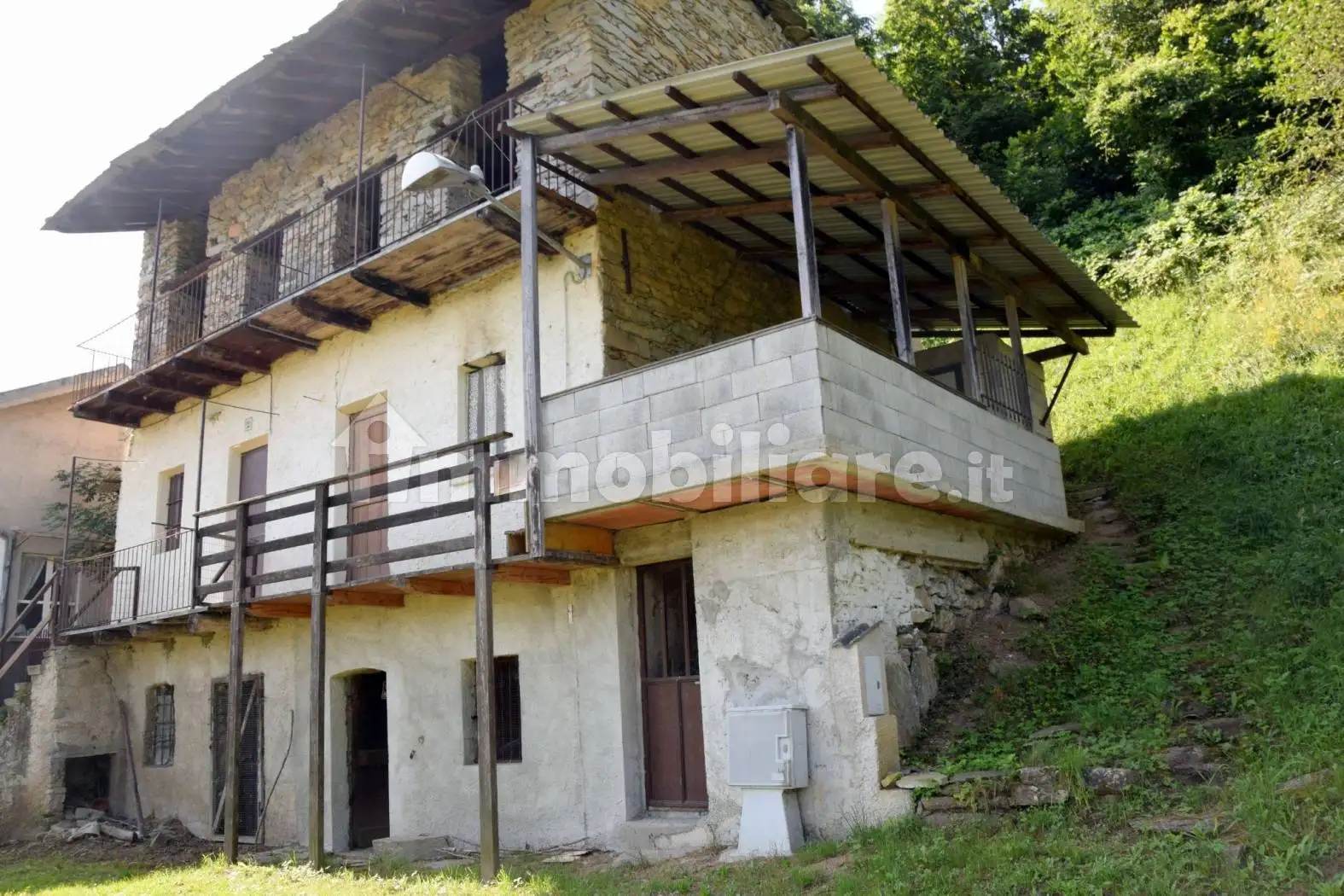 Casa indipendente in vendita a Villar Focchiardo
