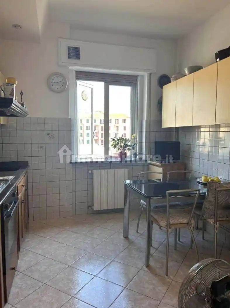 Quadrilocale corso Vittorio Veneto, Legino, Zinola, Fornaci, Savona - foto 2