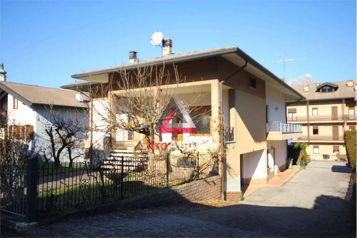 Casa indipendente in vendita a Borgo Valbelluna