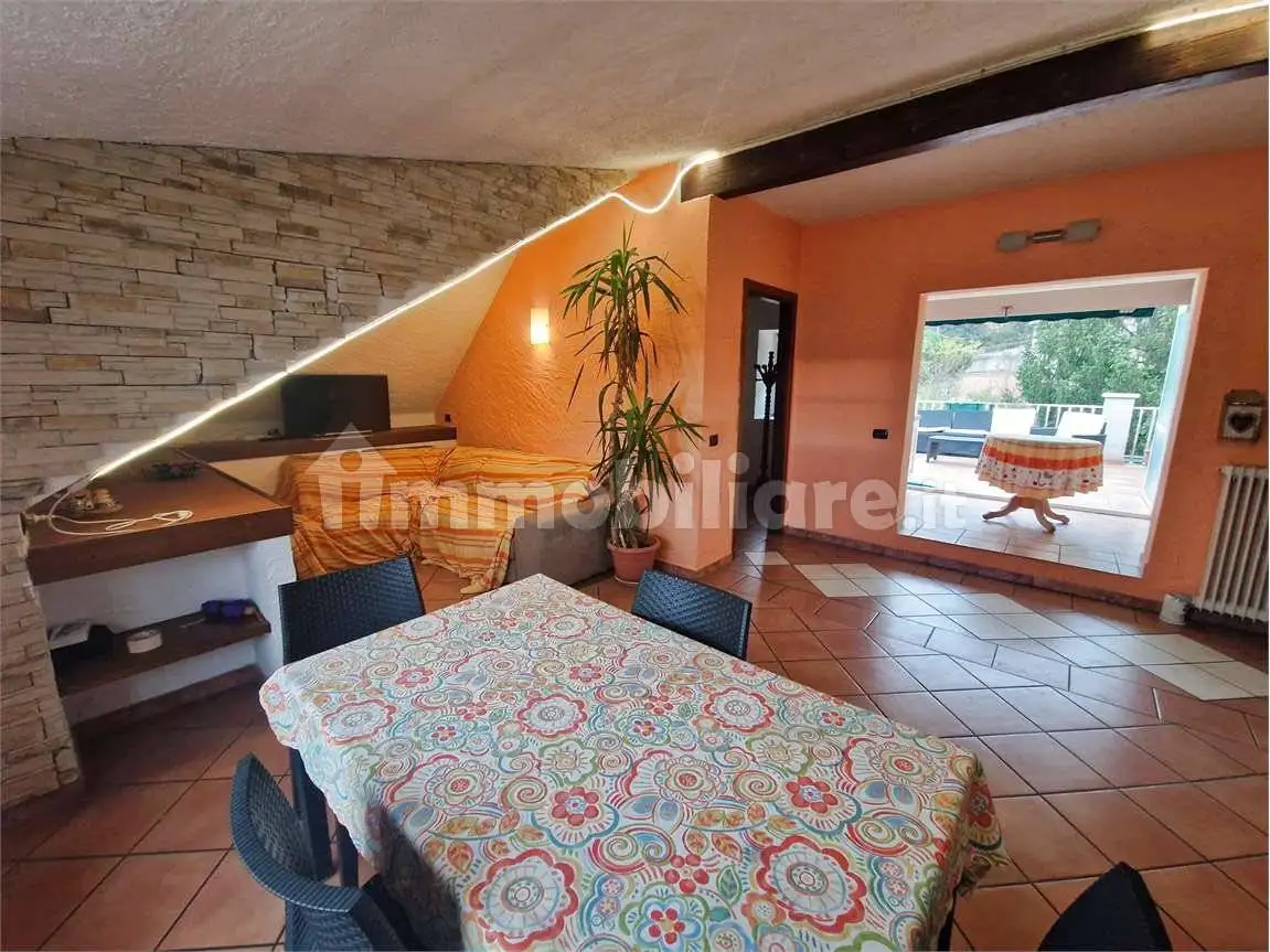 Attico via Valcuvia, 21, Centro, Cittiglio - foto 3