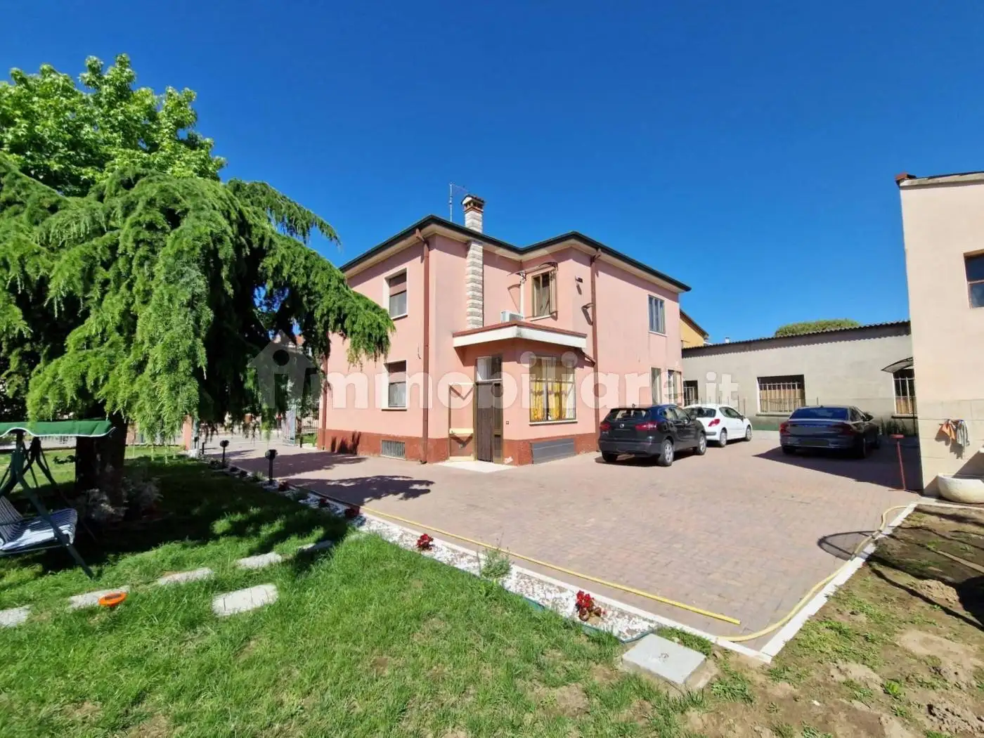 Villa in vendita a Concamarise