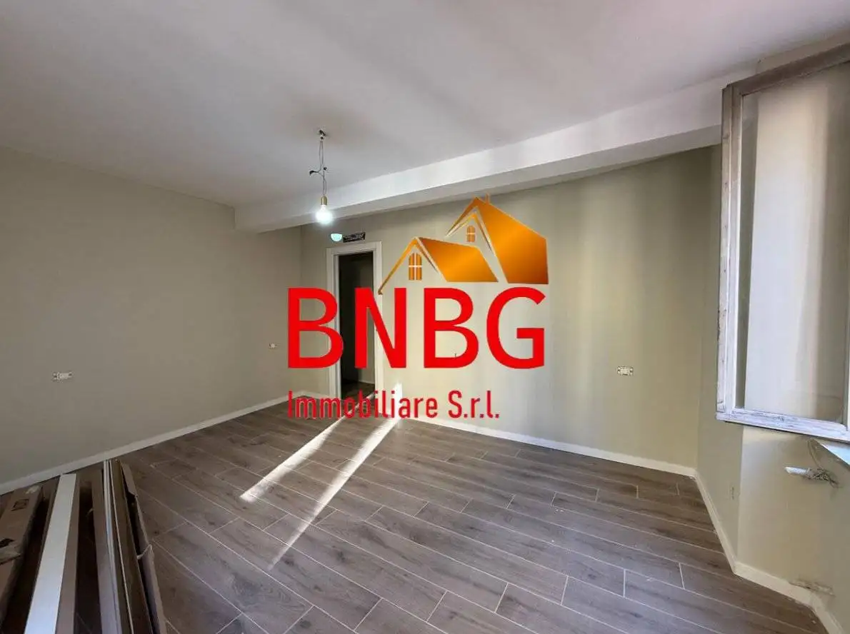 Trilocale via Andrea Fantoni 36, Centro, Alzano Lombardo - foto 5