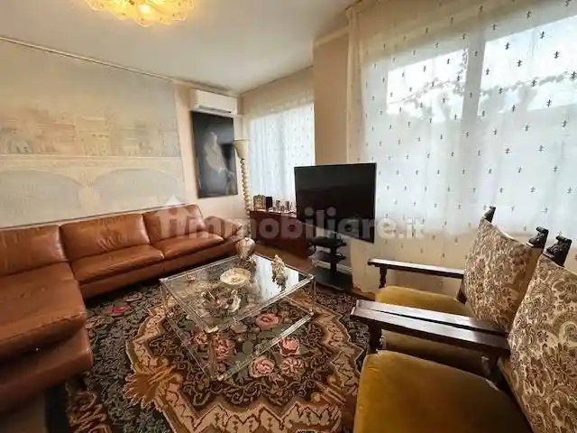 Villa in vendita a Pietrasanta