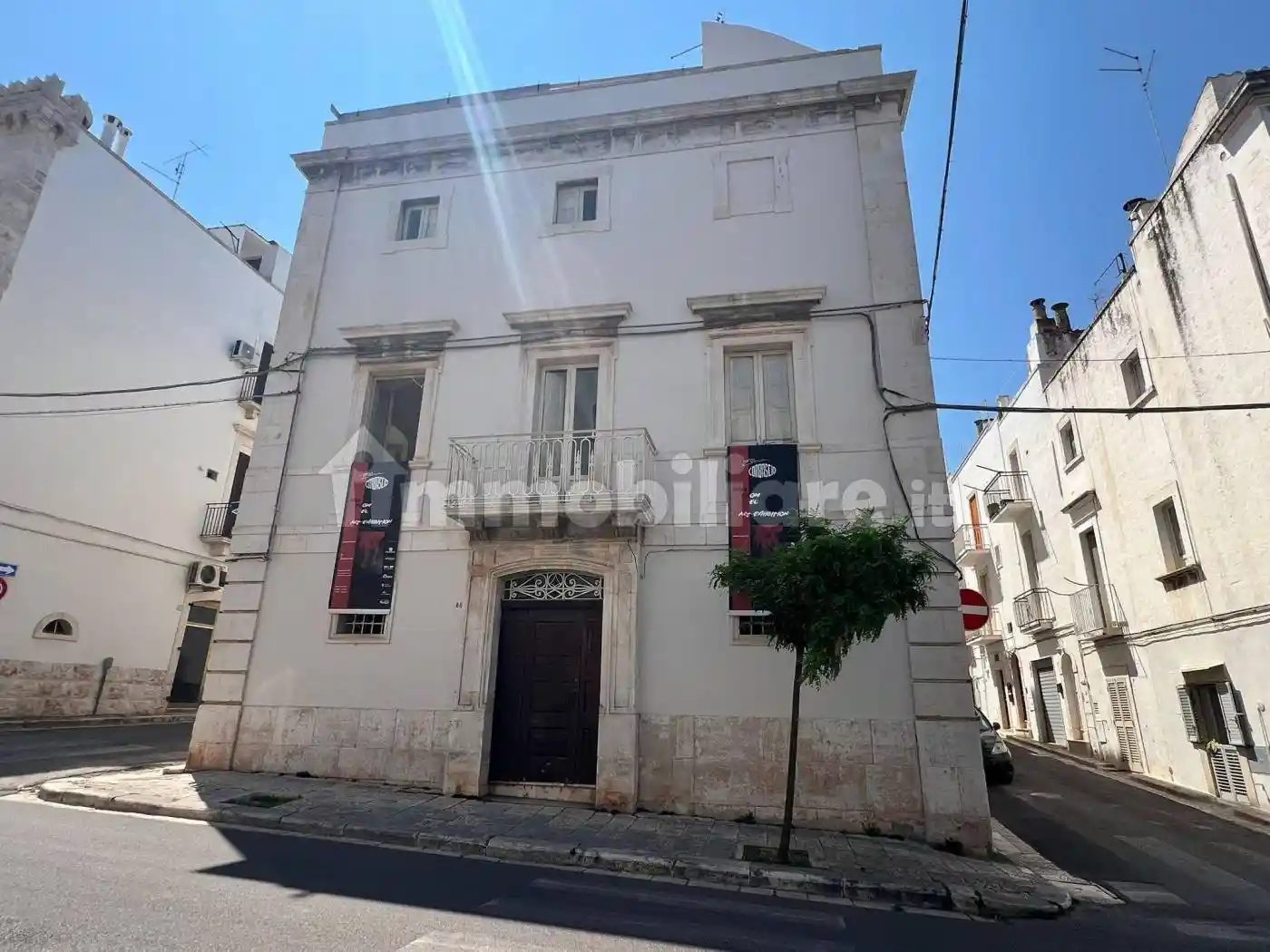 Palazzo - Edificio in vendita a Castellana Grotte