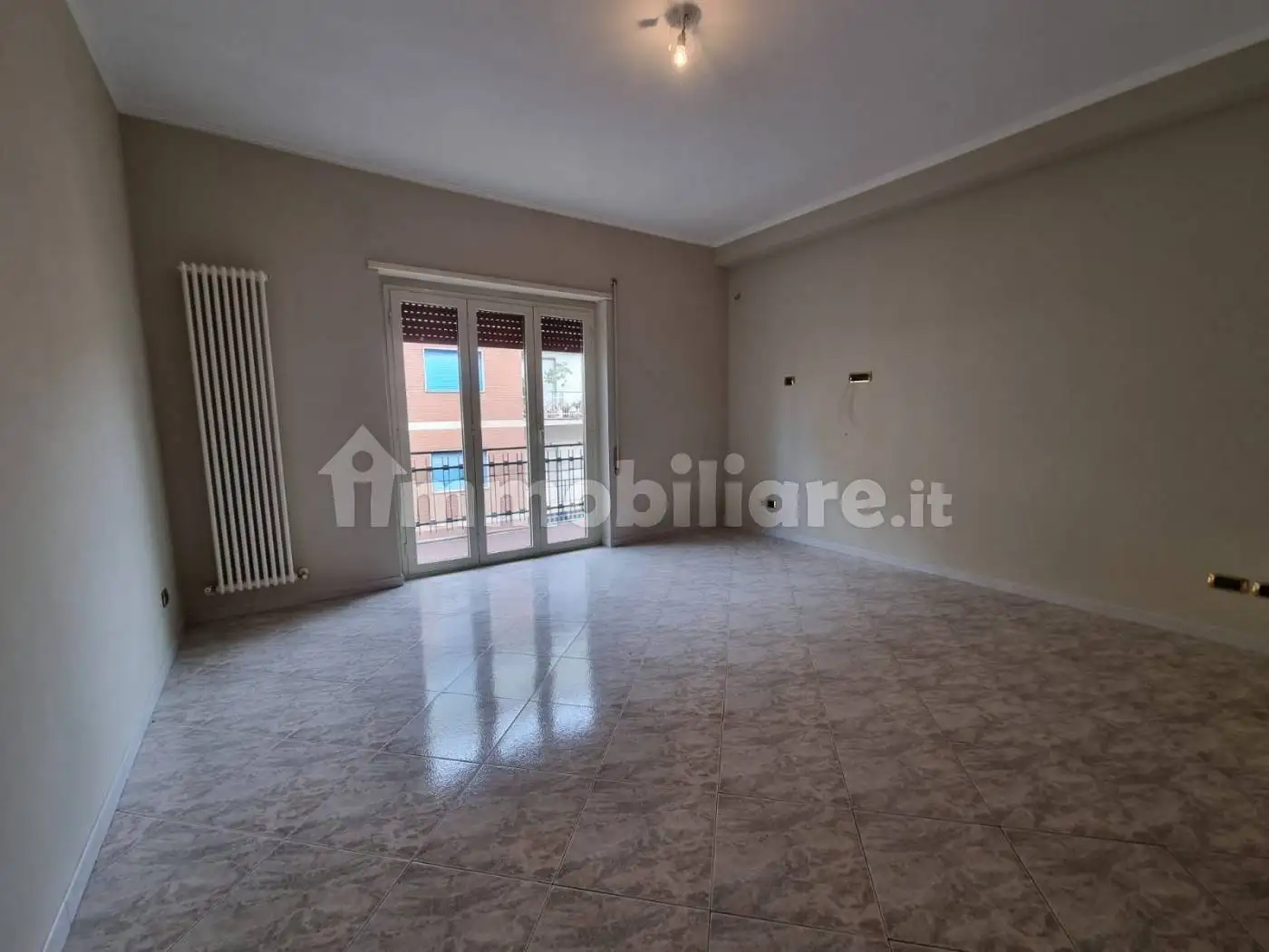 Appartamento in affitto a Castel Madama