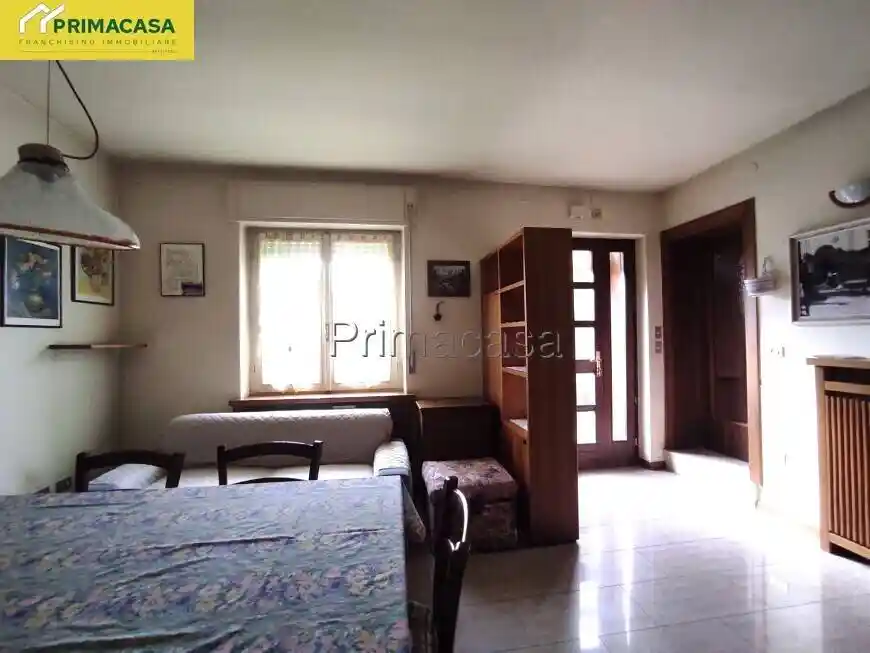 Terratetto unifamiliare 221 m², da ristrutturare, Beccacivetta Azzano, Castel d'Azzano - foto 5