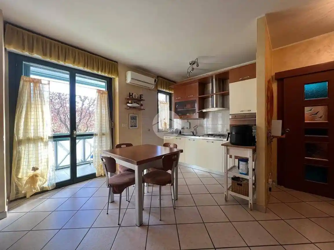 Bilocale via Gramsci 32, Centro, Borgaro Torinese - foto 2