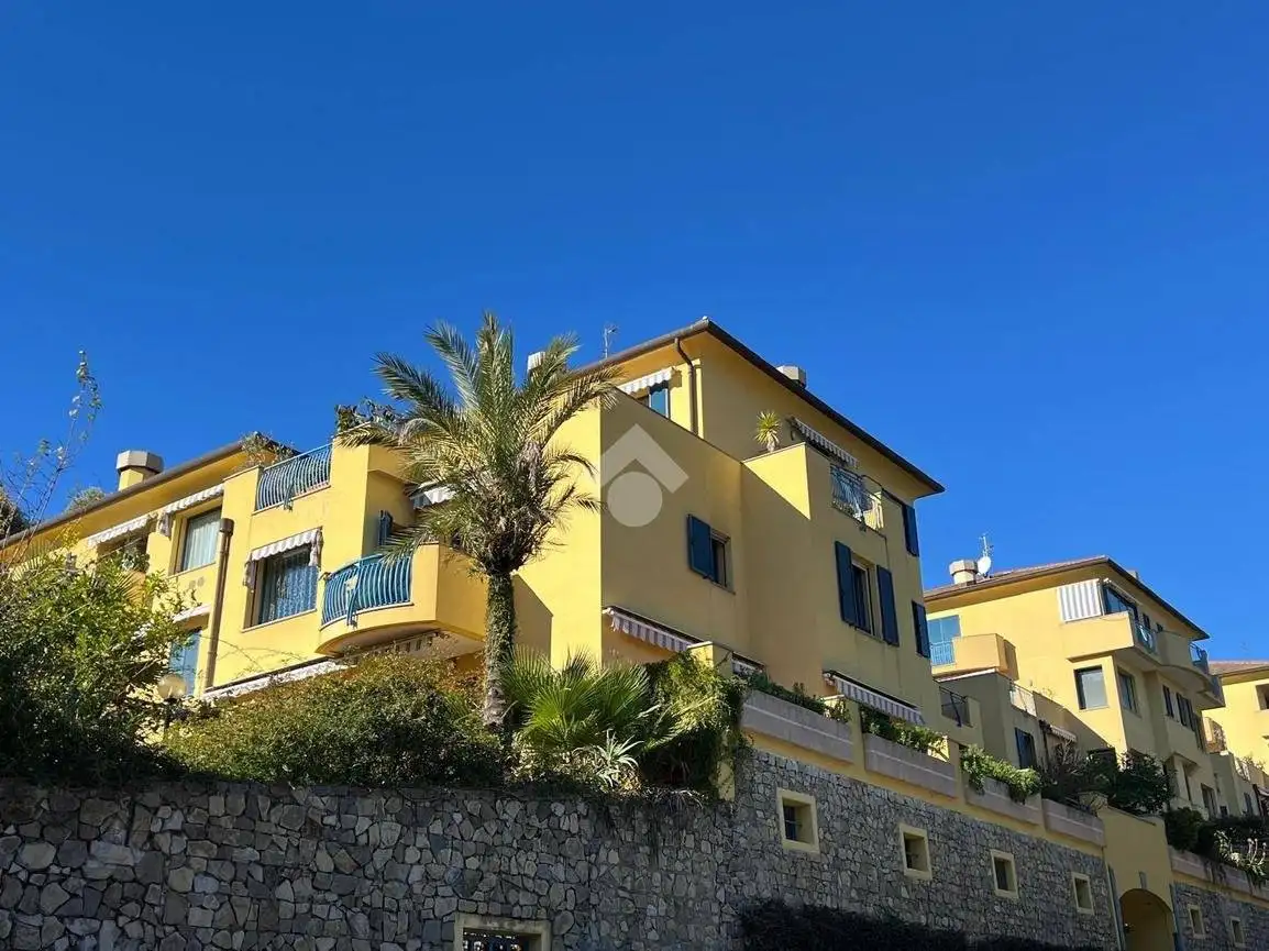 Appartamento in vendita a Arenzano