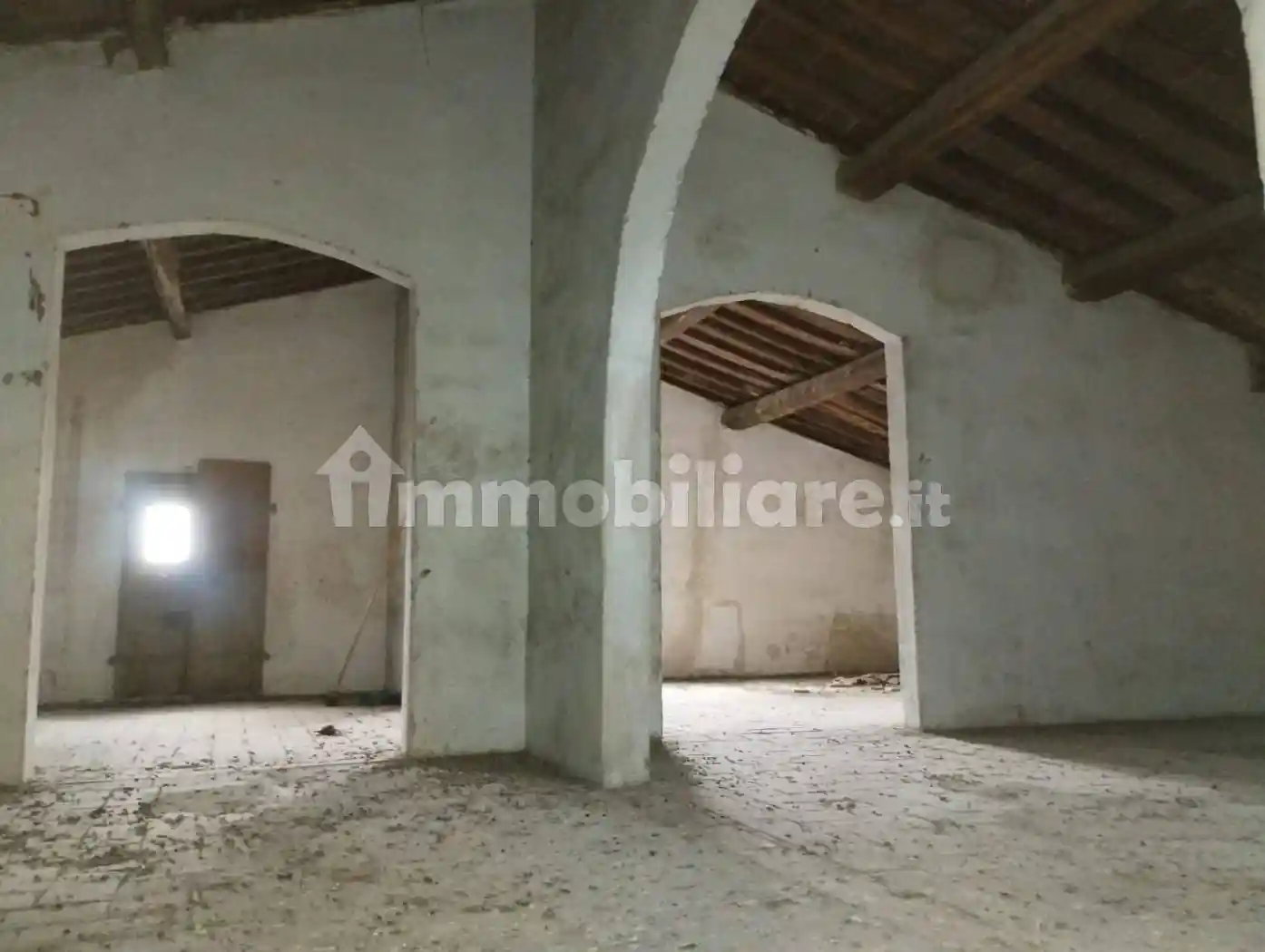Palazzo - Edificio in vendita a Palaia